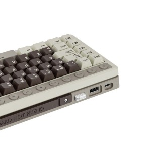 Teclado para Mac y Windows Royal Kludge RKM70 ISO-ES RGB Hot-Swappable Switch Beige Wireless Mokko Grey